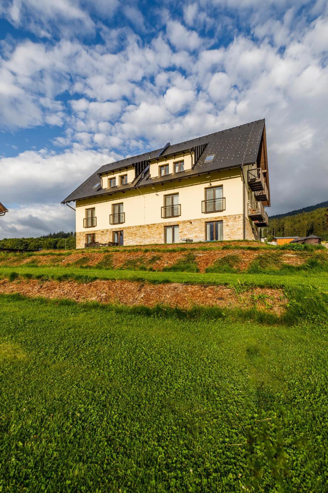 Apartman Simon - Horsky Resort Bukova Hora - Červená Voda Dış mekan fotoğraf